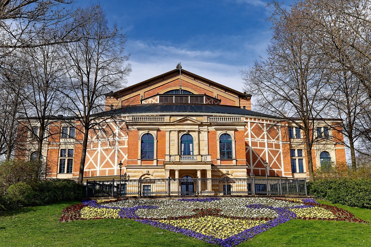 Stadt Bayreuth - Festspielhalle